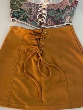 Goodnight Macaroon mini skirt renaissance style M